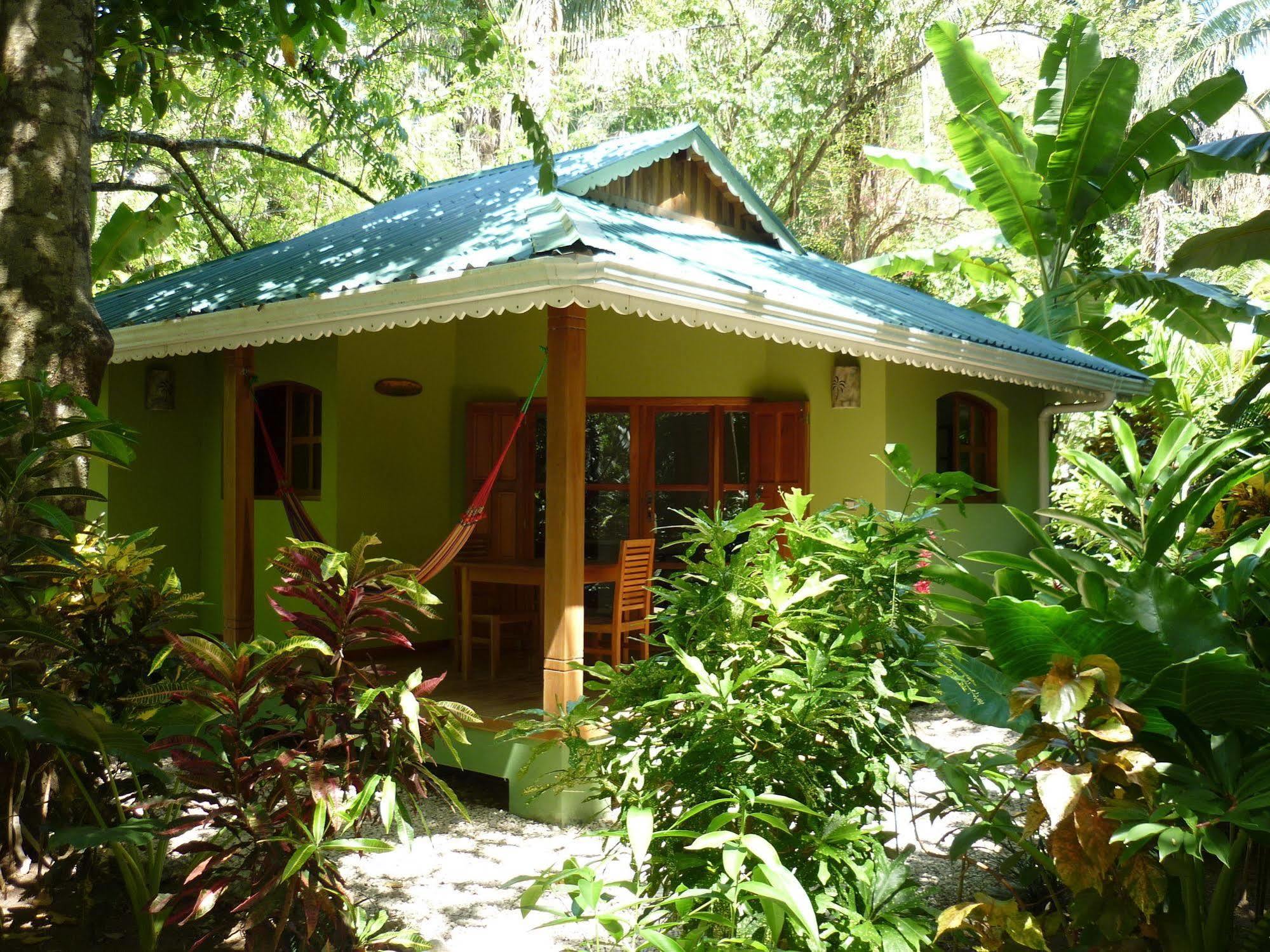 Hotel El Pequeño Gecko Verde Sámara Exterior foto