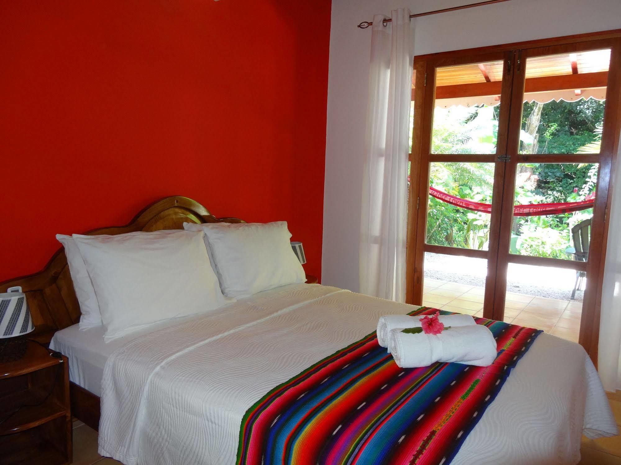 Hotel El Pequeño Gecko Verde Sámara Exterior foto